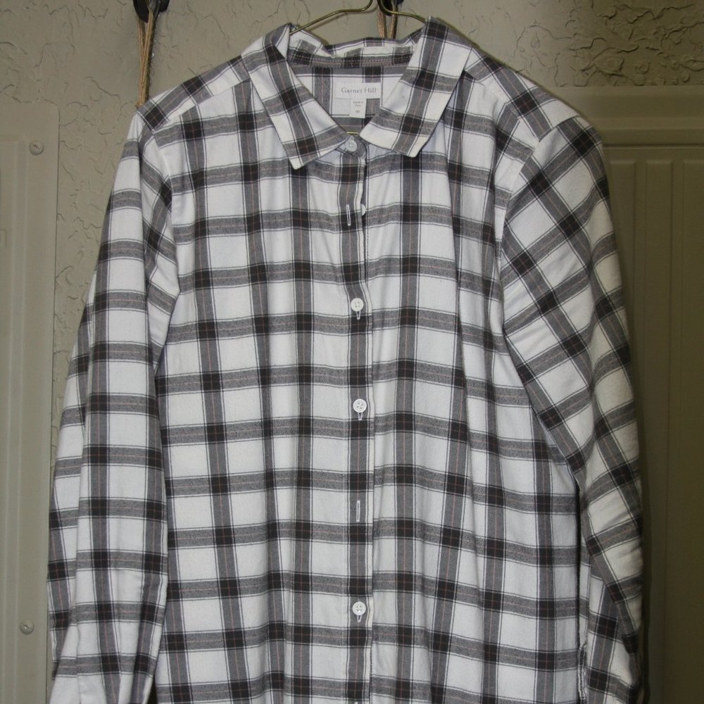 Garnet Hill gray plaid button front tunic top